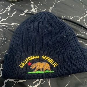 California republic beanie